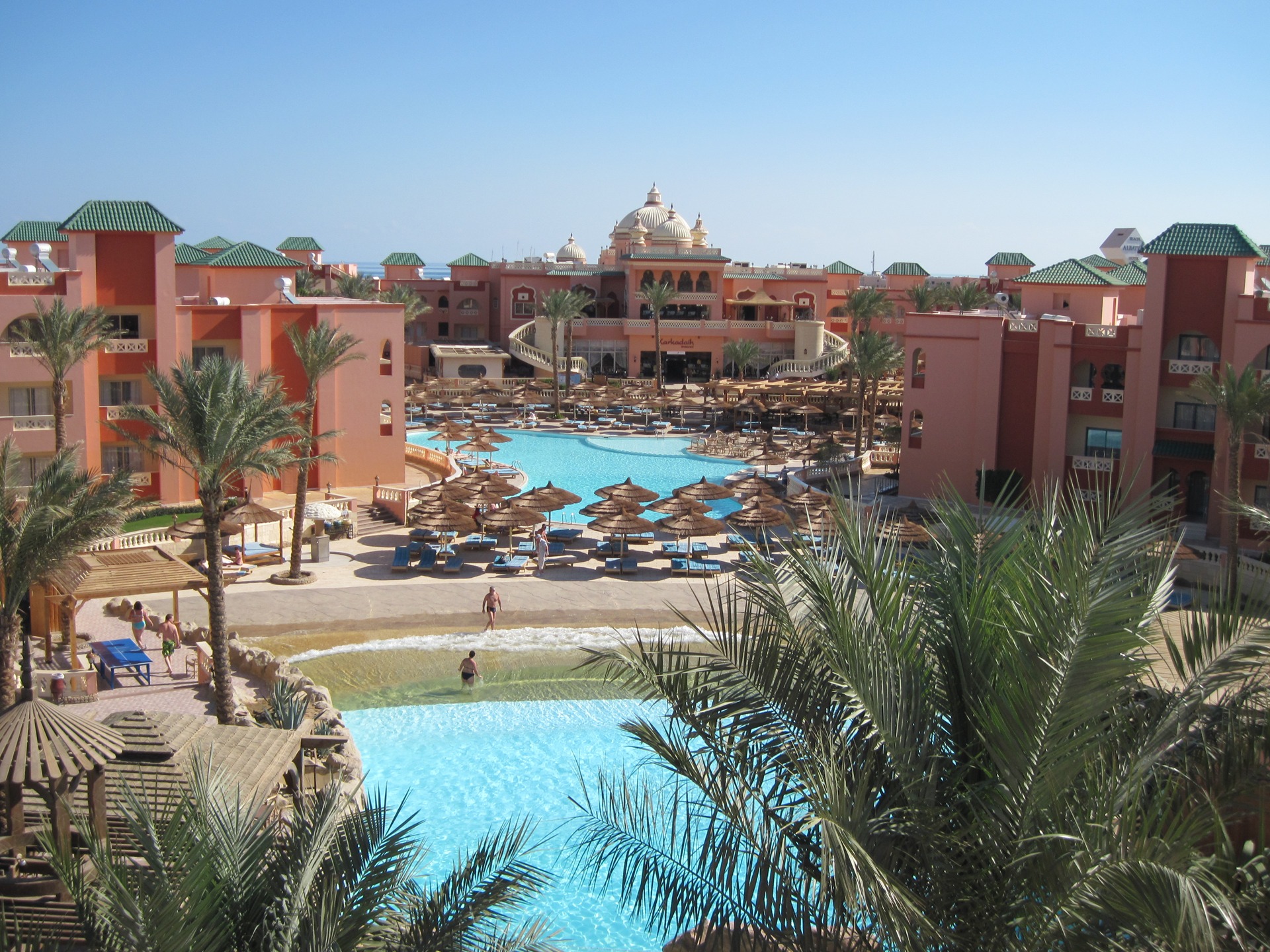 Pickalbatros vista resort hurghada. Альбатрос Аква Блю Хургада. Пик Альбатрос Аква Блю Египет. Отель Pickalbatros Египет Хургада. Пик Альбатрос Резорт Хургада.