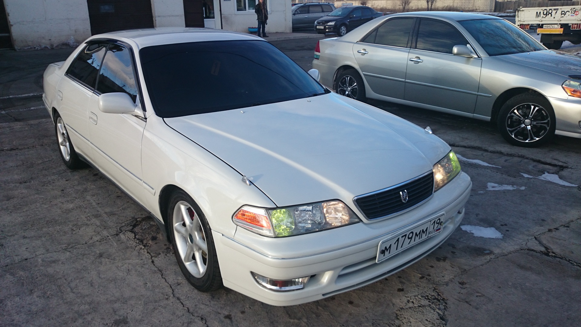 Toyota Mark II (100) 2.5 бензиновый 1997 | Сотик Белый S на DRIVE2