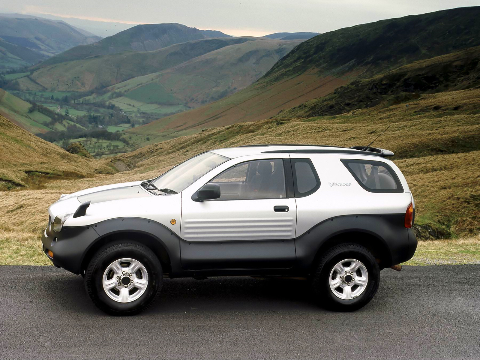 Isuzu VEHICROSS, 1997