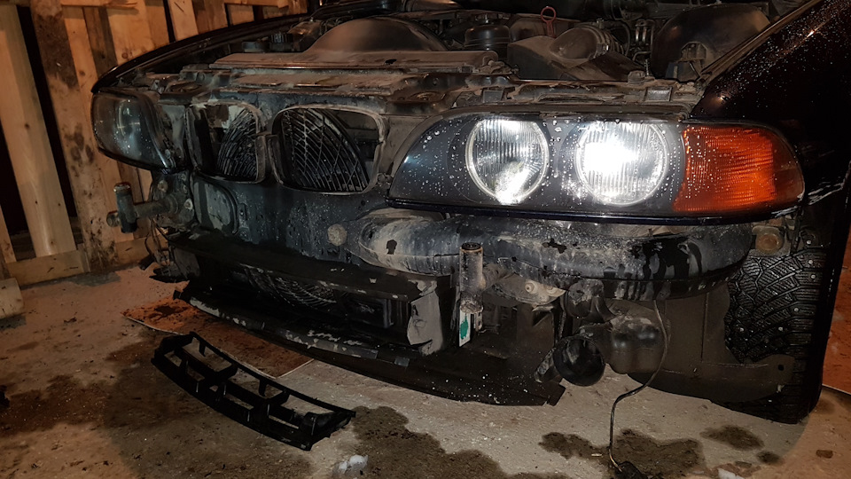М бампер на дорестайл. Примерка — BMW 5 series (E39), 2 л, 1999 года ...