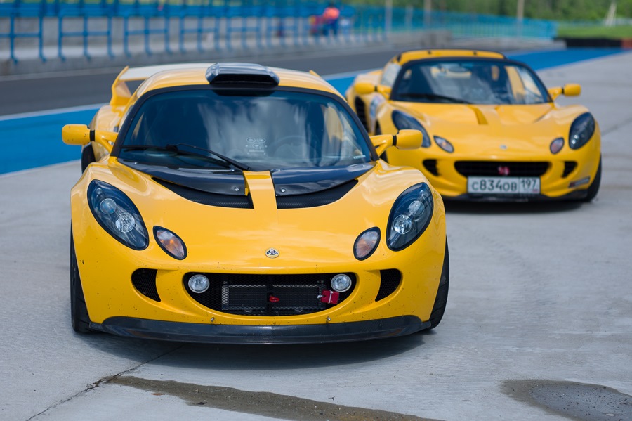 Спорткар Lotus Elise Series 2