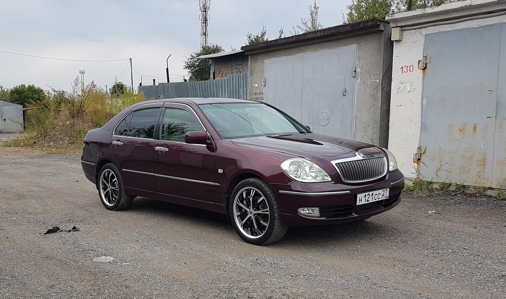 Toyota brevis. Toyota Brevis 2006. Тойота Бревис на дисках. Toyota Brevis 1987. Бревис литье.