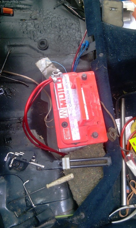 Фото в бортжурнале Audi 100 (C3)