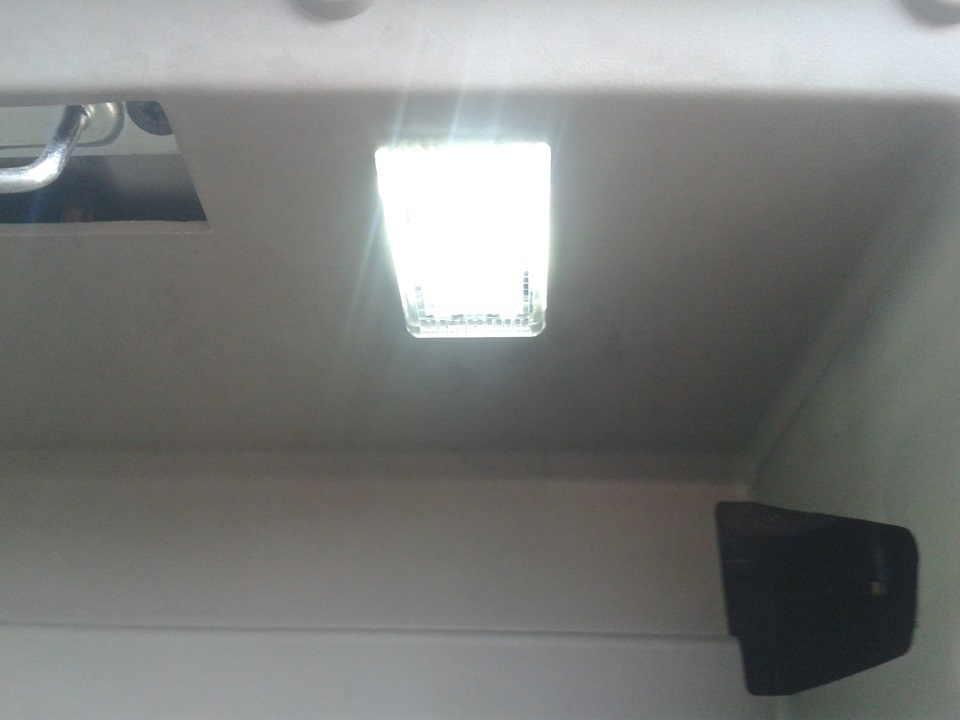 Смена салонного фильтра и замена лампочки в бардачке — Chevrolet Rezzo ...