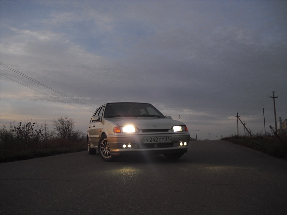 Фото с губой — Lada 2114, 1,5 л, 2006 года | фотография | DRIVE2
