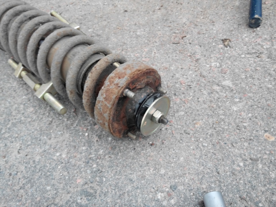 как снять задние колонки BMW e39