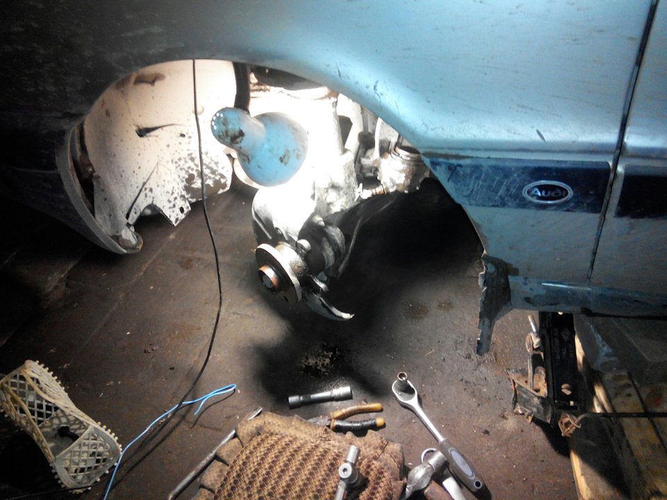 Замена тормозных дисков, колодок, регистрация и в этот же день дунул до ...