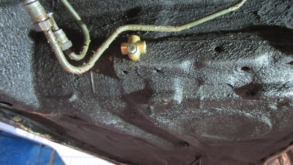 24.Тройник вместо"Колдуна". Вот это вид! — Volkswagen Passat B3, 1,6 л ...