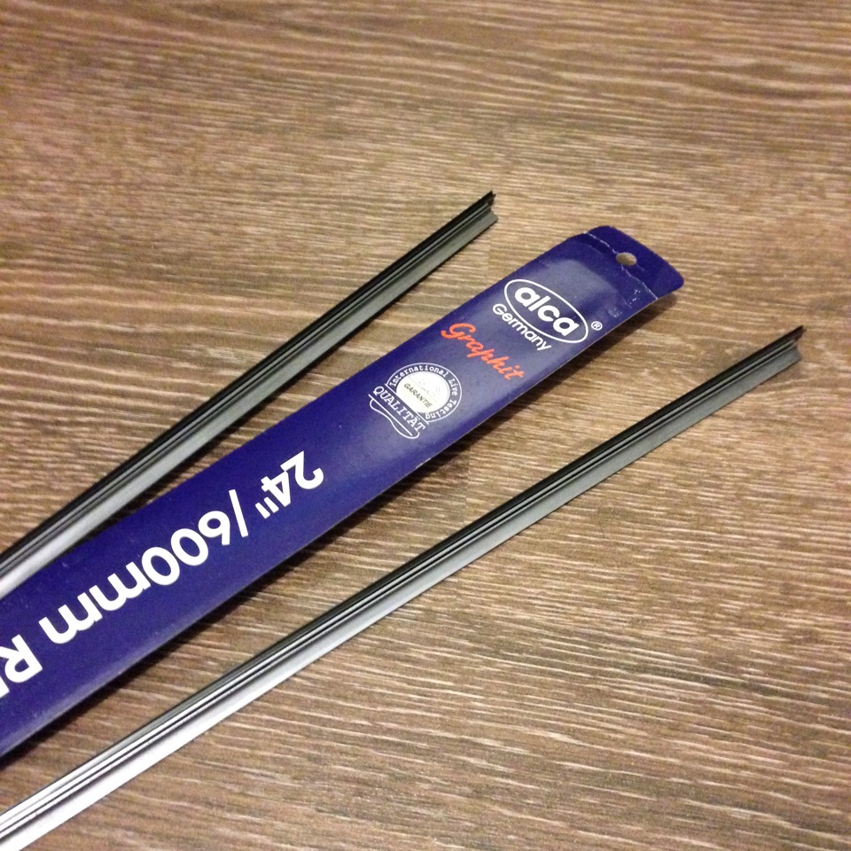 Графитовые резинки на дворники