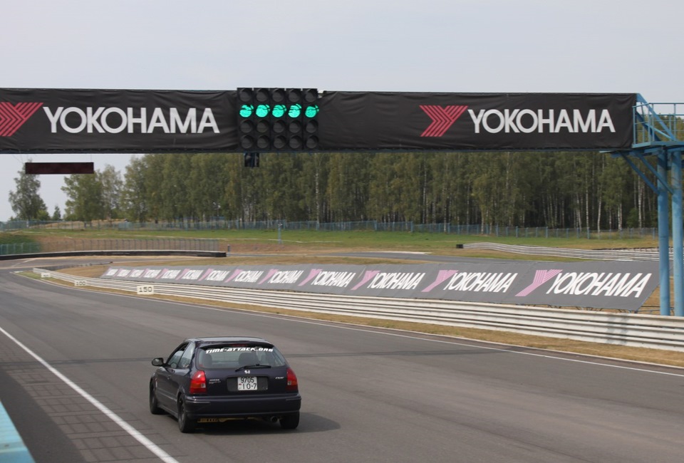Смоленское кольцо с эво кубом — Honda Civic Hatchback (6G), 1,6 л, 1997 ...