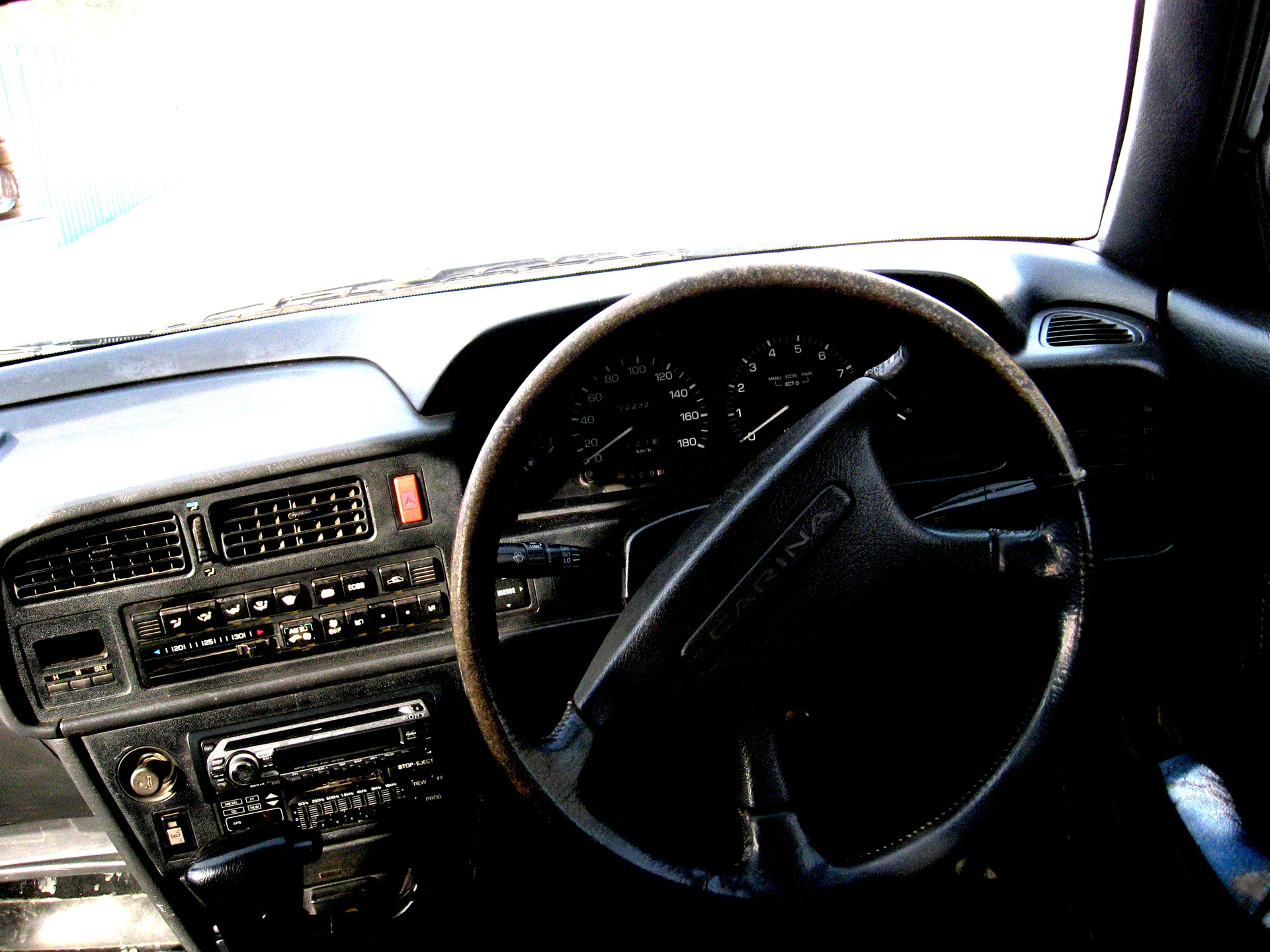    Toyota Carina 16 1989 