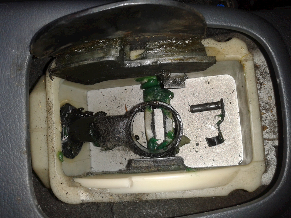 Установка полиуретанового кольца на ручку КПП. — Daewoo Sens, 1,3 л ...