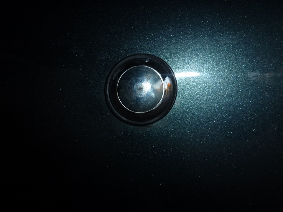 личинки замков . — Lada Приора хэтчбек, 1,6 л, 2009 года | своими ...