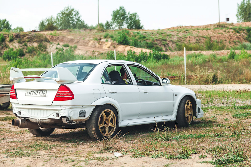 Фото в бортжурнале Mitsubishi Lancer Evolution VI