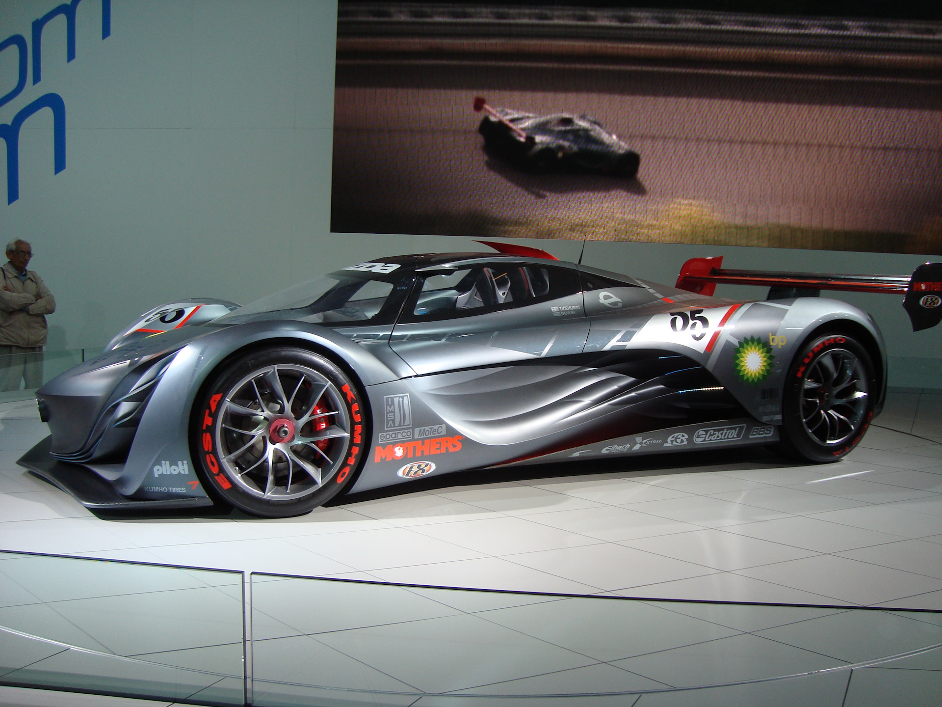 Суперкар Mazda Furai