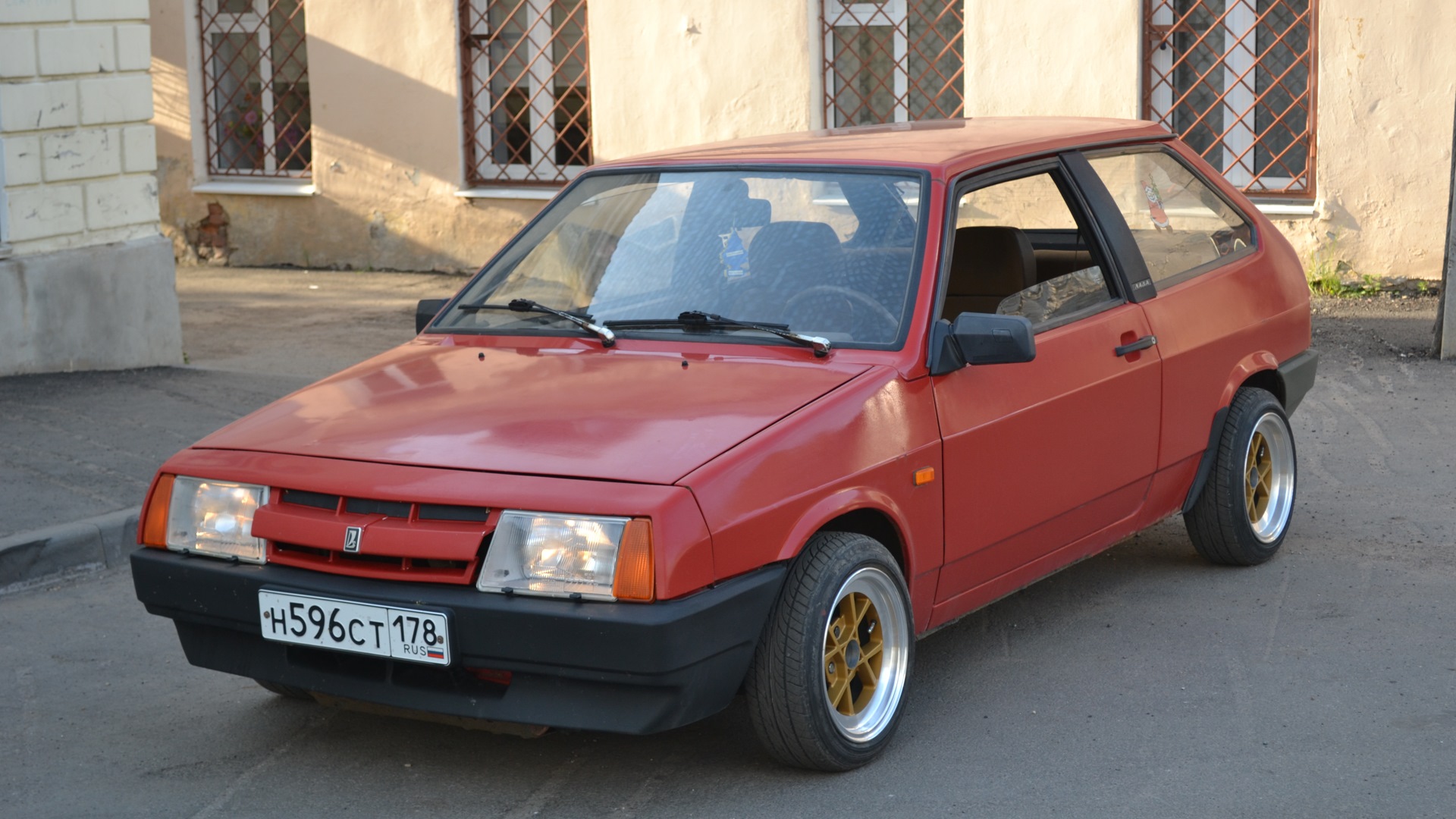 lada 2108