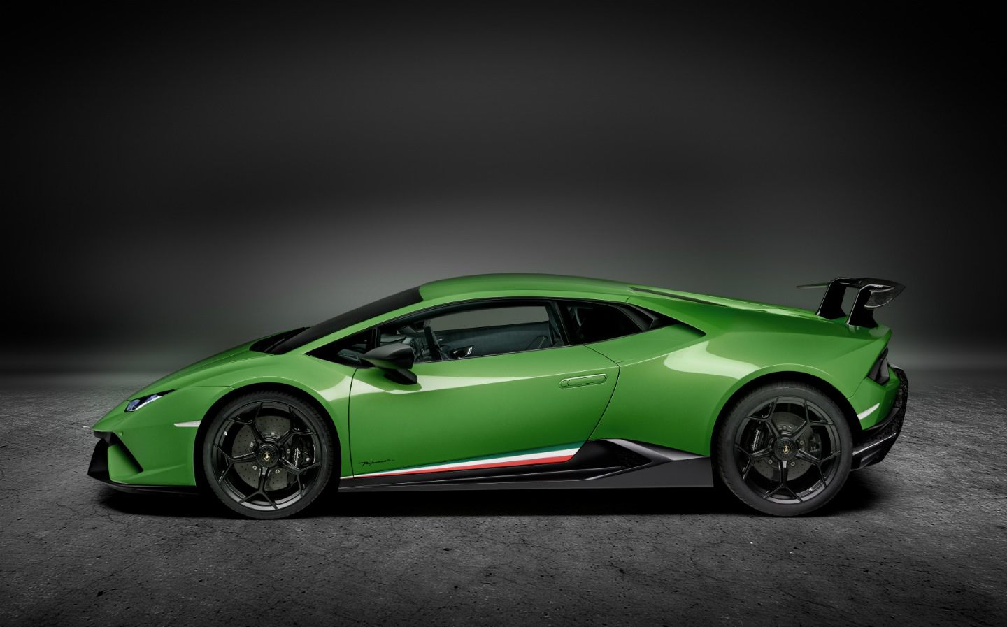 Lamborghini lp640 салатовый