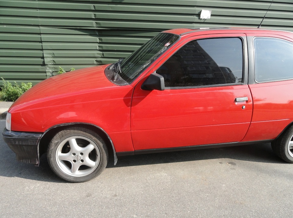 Фото в бортжурнале Opel Kadett E