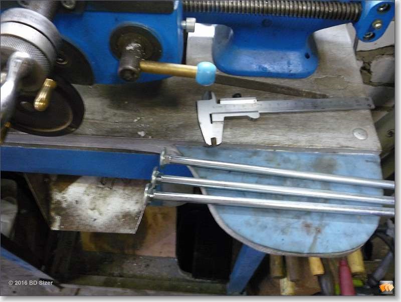 мебельные болты .купил 4 а понадобилось всего 2. — Ford S-Max (1G)