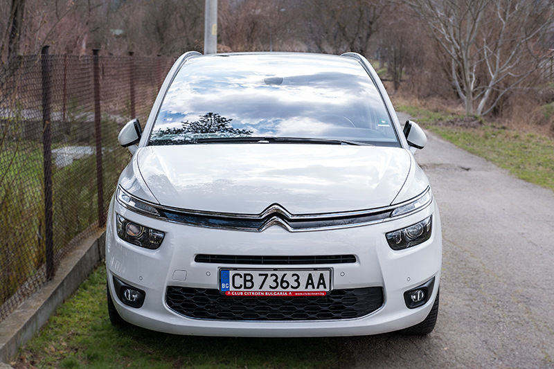 Spray chrome with black matte plasti dip — Citroen Grand C4 Picasso (2G ...