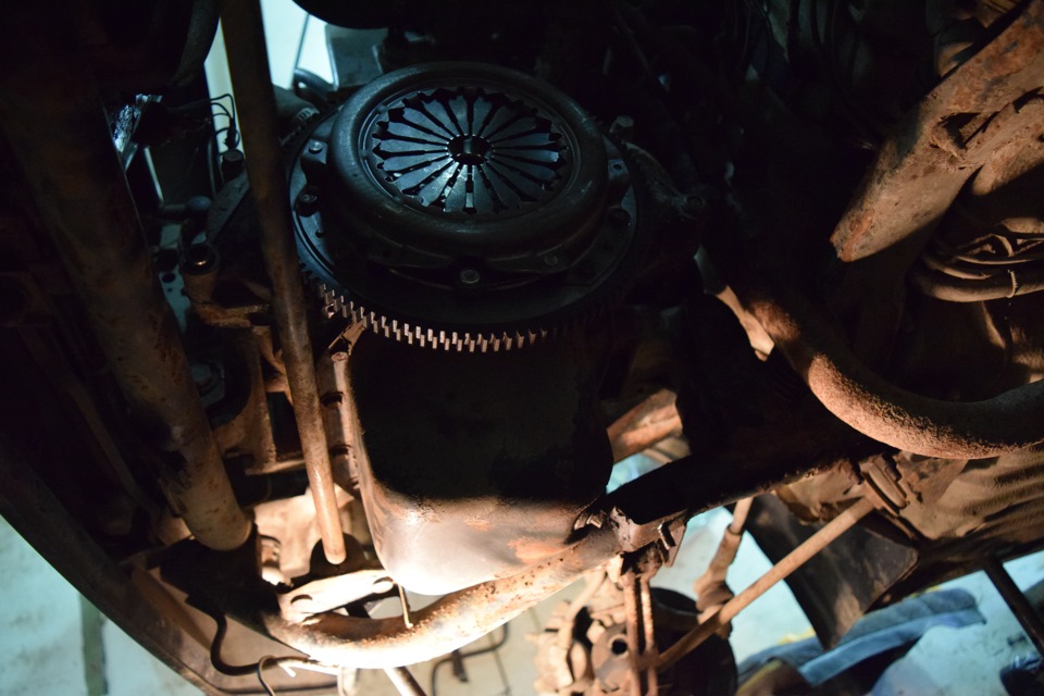 замена сцепления (день второй) сборка — LADA 11113 Ока, 0,5 л., 2000 ...