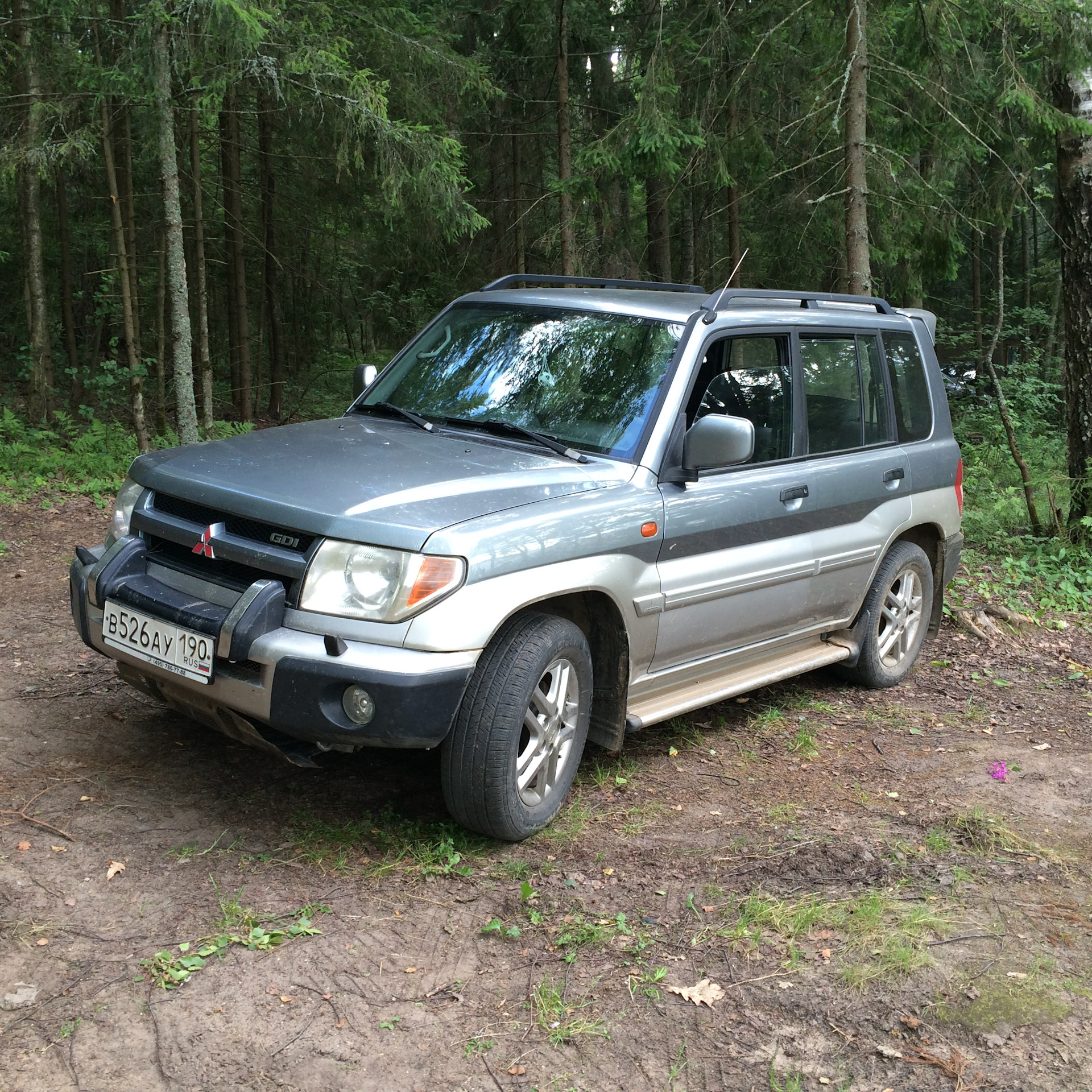 Паджеро пинин. Mitsubishi Pajero Pinin. Mitsubishi Pajero Pinin 2. Митсибист Паджеро Пино. Мицубиши понджеио пининг.