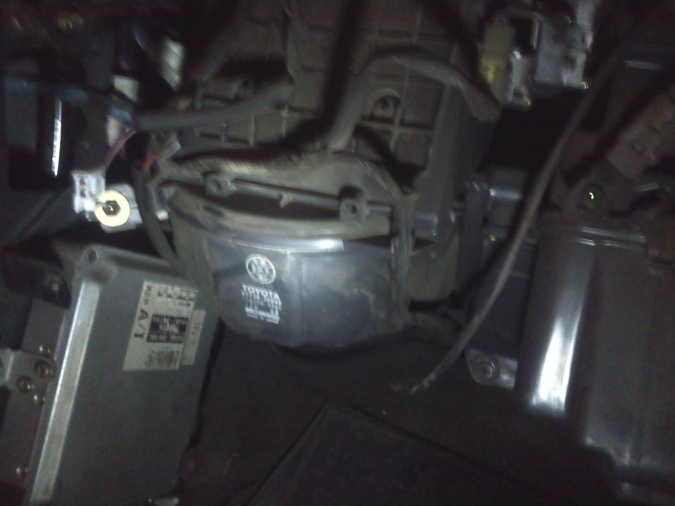 Редкий двигатель или Corsa 89 — Toyota Hilux Surf (2G), 3 л, 1994 года ...