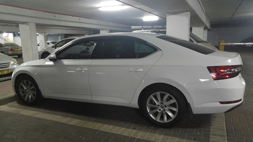 Замена габаритных лампочек шкода суперб мк3 на лед — DRIVE2