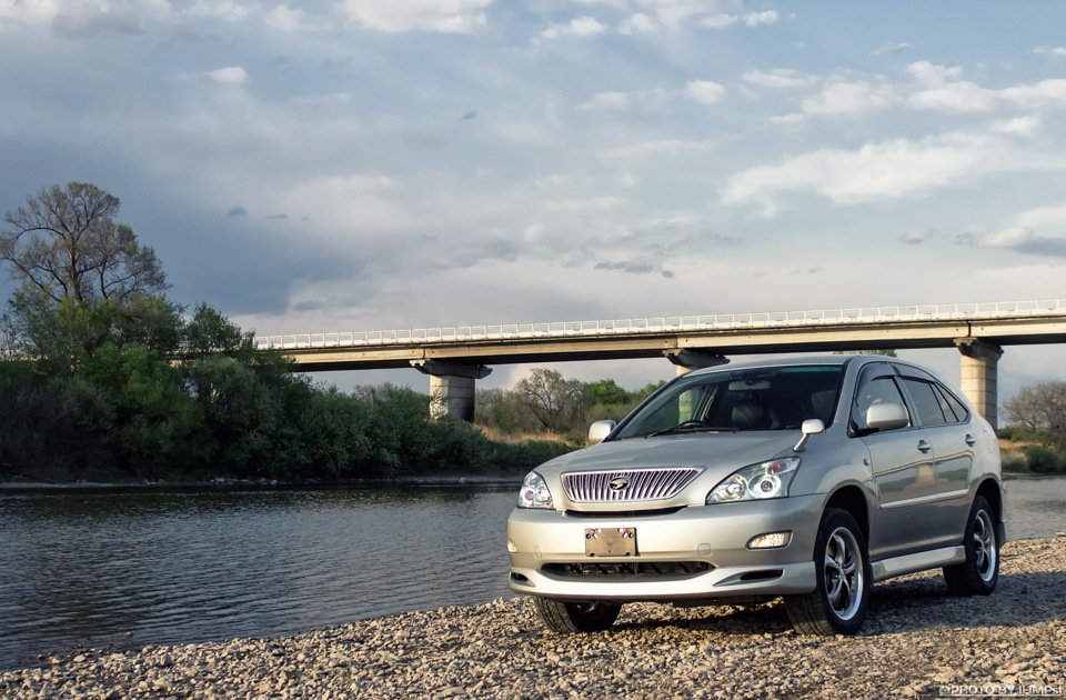 Харриер поколения. Тойота хорек 2003. Toyota Harrier airs. Тойота хорек 2010. Тойота хорек 2011.