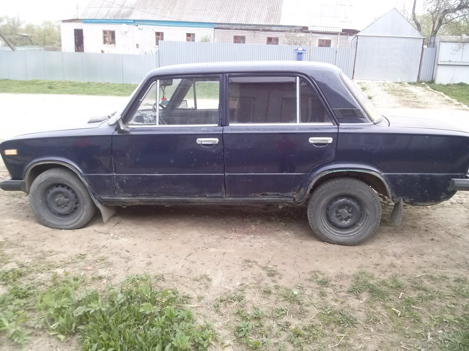 Покрасил в черный мат ржавые диски — Lada 21061, 1,6 л, 1993 года ...