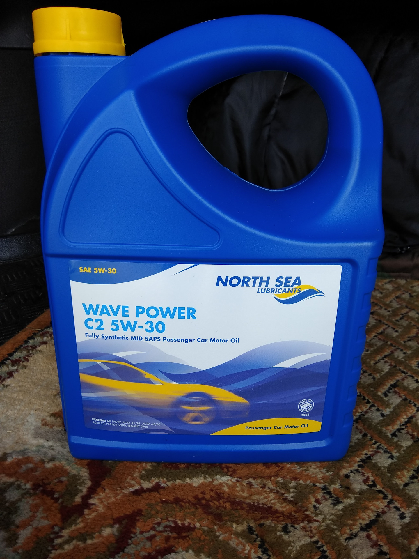 North oil. Моторное масло North Sea 5w30. North Sea масло. North Sea Lubricants. North Sea Lubricants Wave Power Excellence 5w40 1л синт