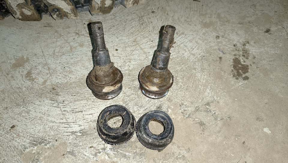 Замена шаровых опор — Subaru Forester (SF), 2 л, 2001 года | своими ...