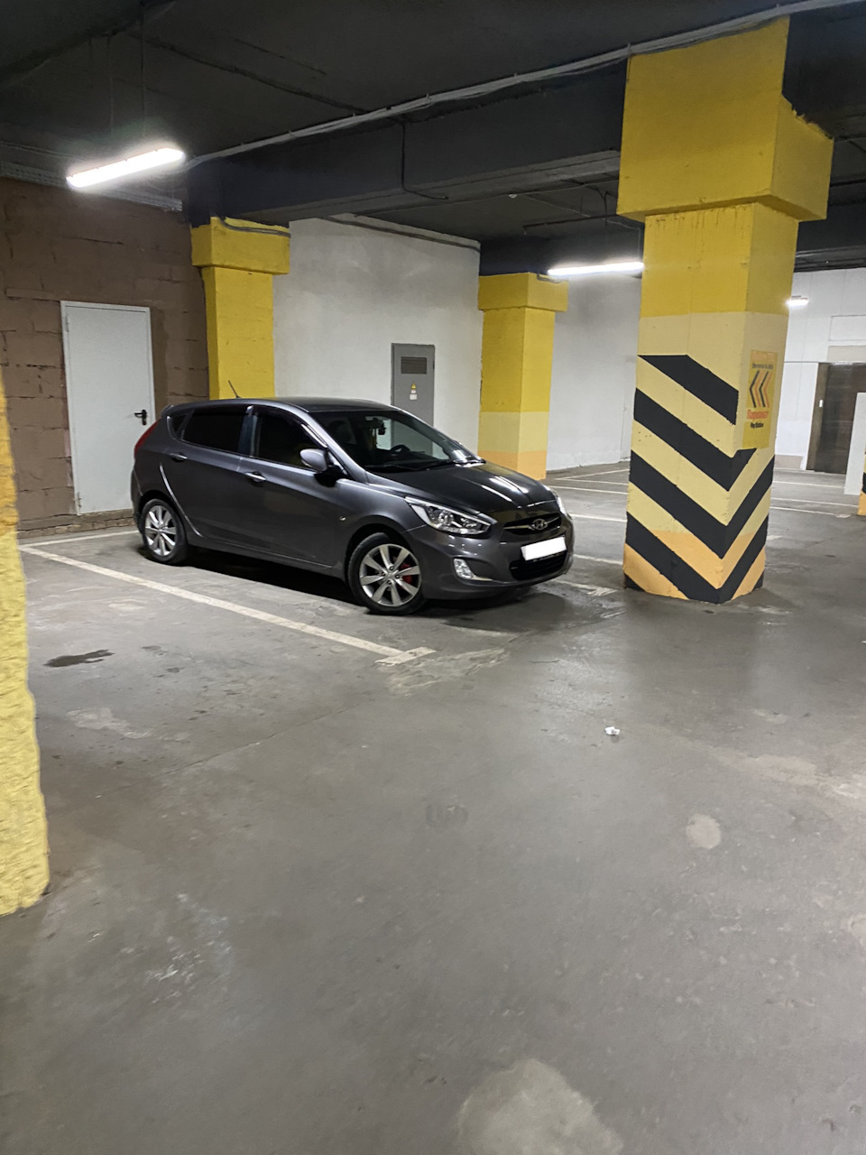 Замена натяжного ролика — Hyundai Solaris Hatchback, 1,6 л, 2013 года ...
