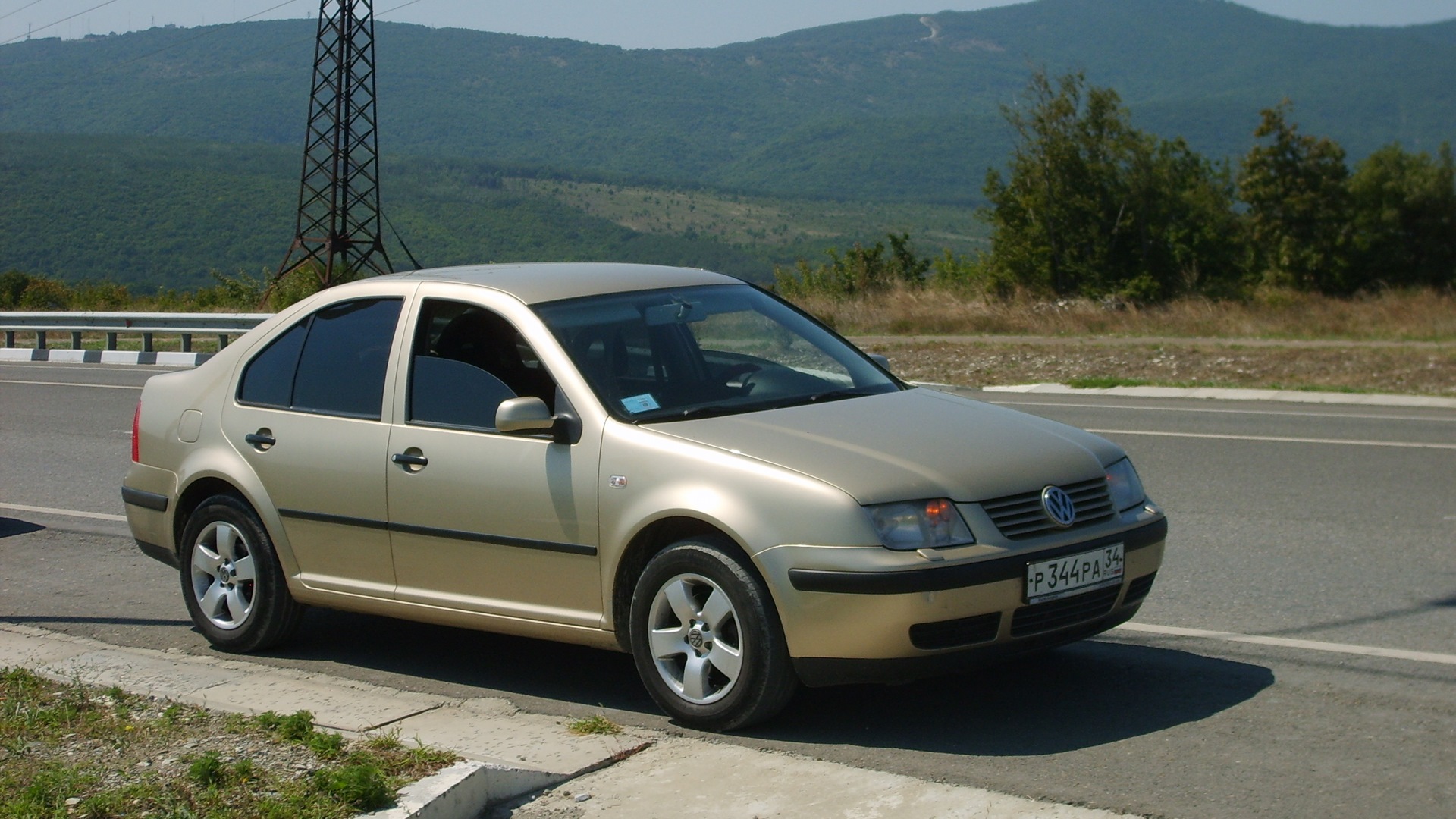 Volkswagen Bora 1.6 бензиновый 2001 | 1,6 AVU на DRIVE2