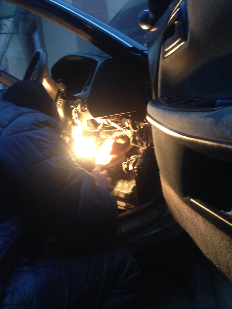 Завёлся! Новые проблемы!( — Toyota Mark II (90), 2,5 л, 1993 года ...