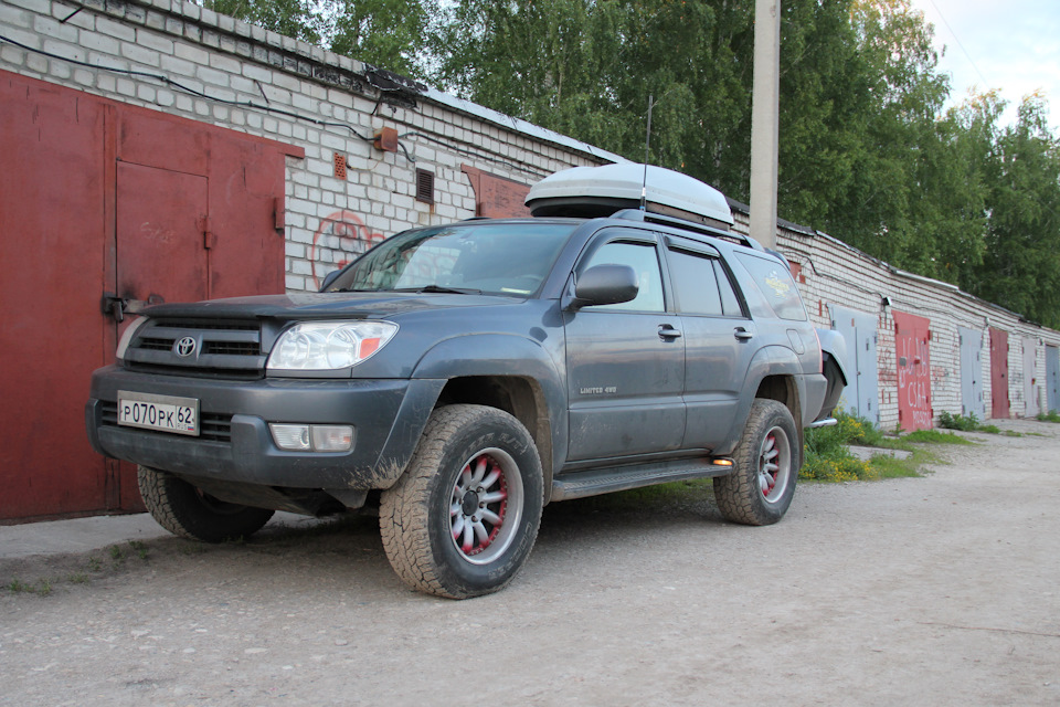 Фото в бортжурнале Toyota 4Runner (IV) (215)