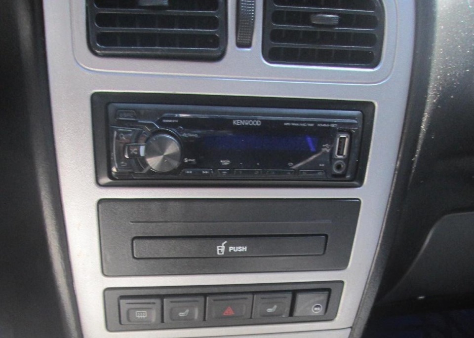 Магнитолка — Chery Amulet, 1,6 л, 2007 года | автозвук | DRIVE2
