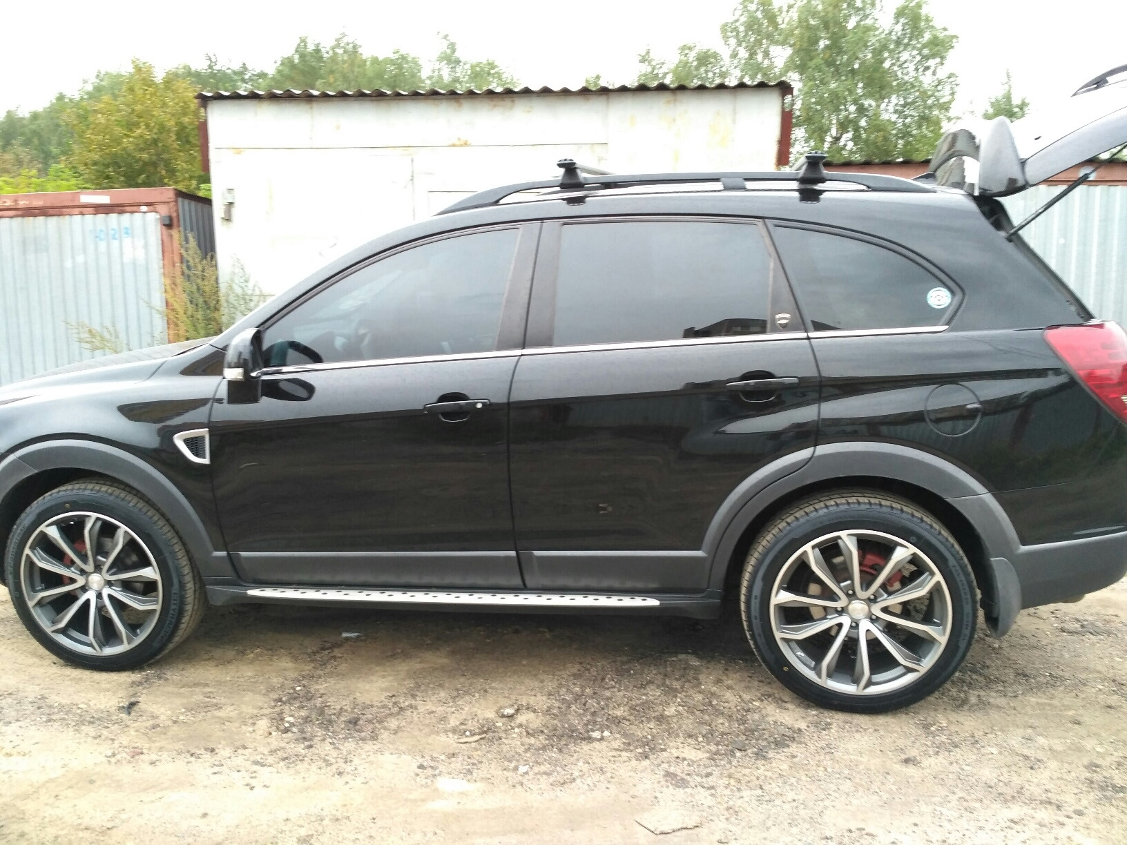 Chevrolet Captiva 1 губа