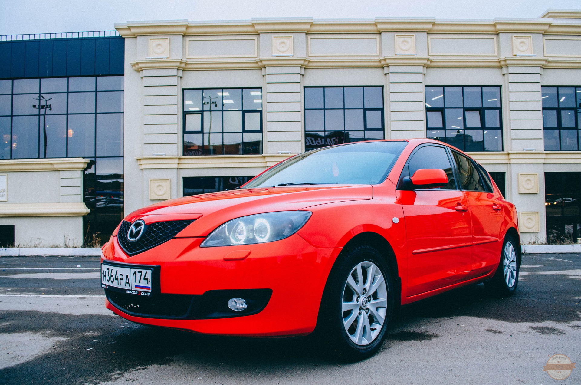 2 3 красный цвет. Mazda 3 красная. 2010 Mazda 3 Red. Мазда 3 красного цвета. Мазда 3 красная 044.