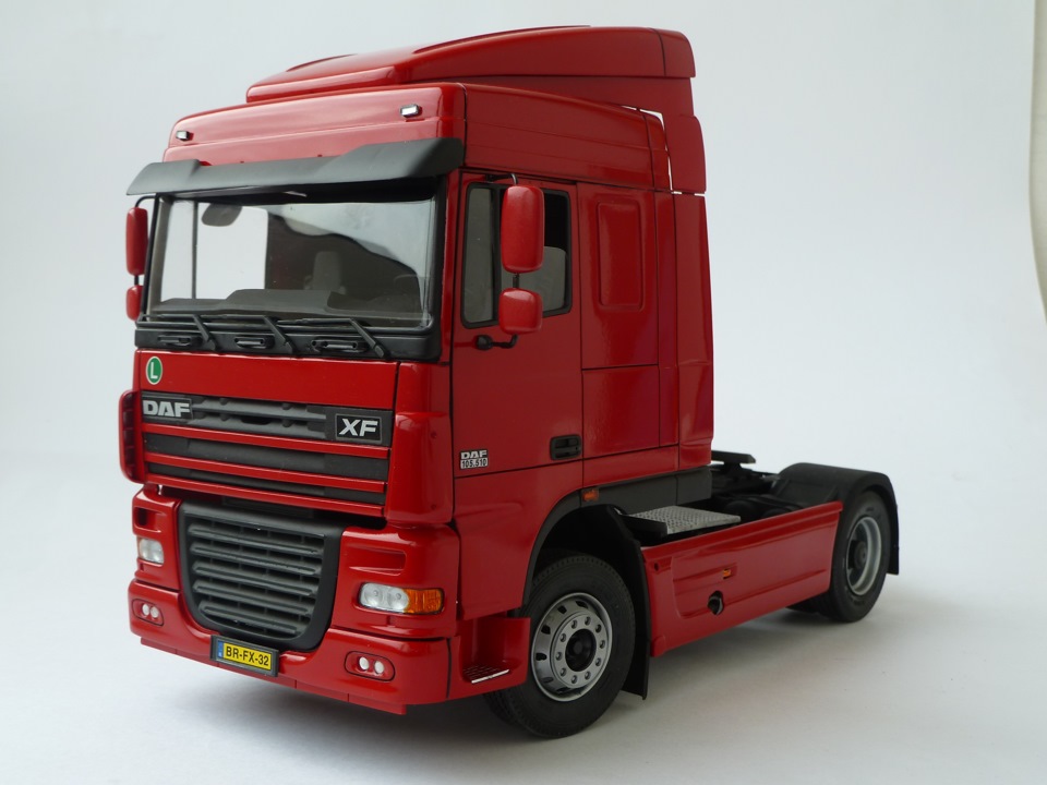 Дафук. DAF XF 105 Italeri. DAF XF-105 (1:24). DAF xf105 SC. DAF XF 105 модель.