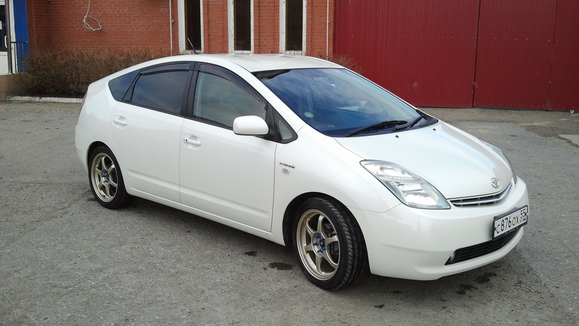 Toyota Prius (20) 1.5 бензиновый 2008 | Белый Пылесос на DRIVE2