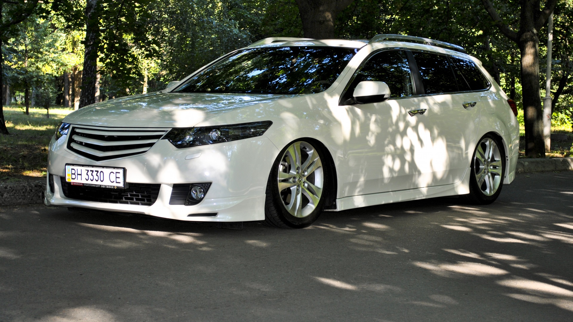 Honda wagon. Honda Accord 8 Wagon. Honda Accord Wagon 2010. Honda Accord Wagon (8g). Accord 8 Wagon Tuning.