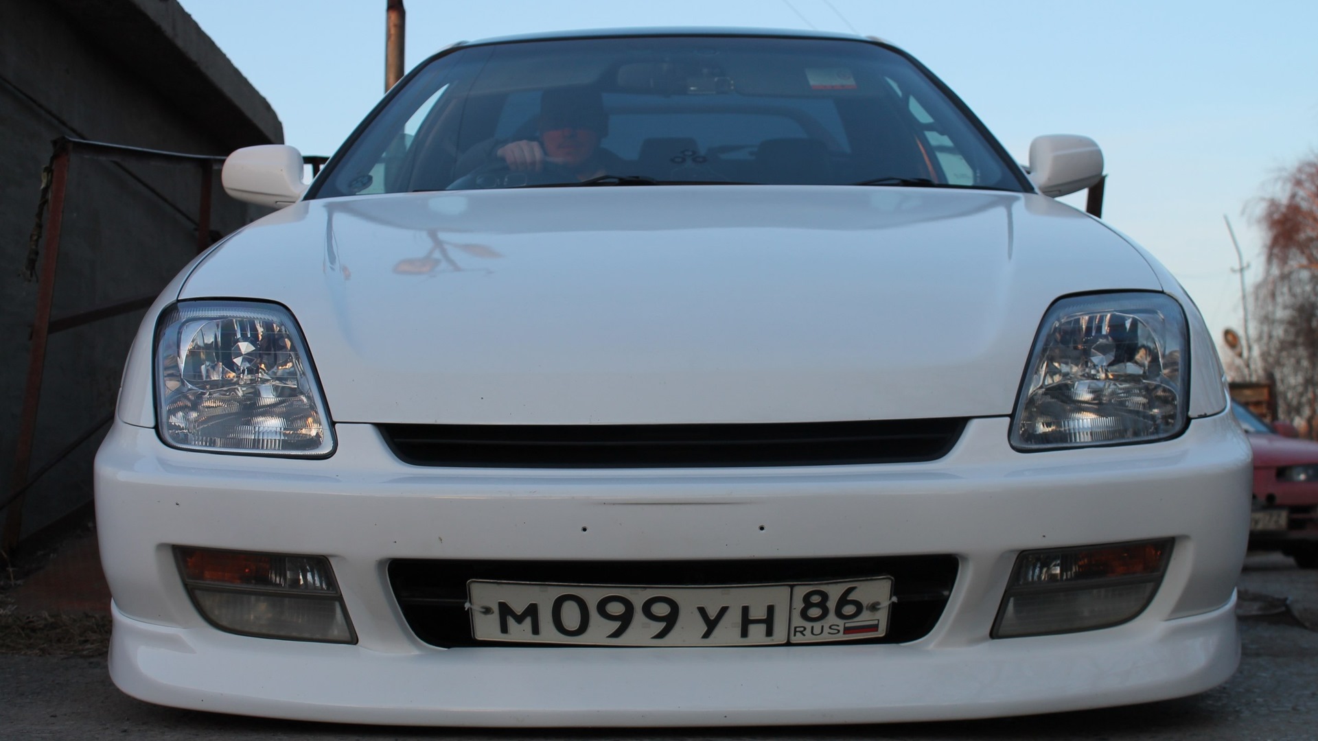 Honda Prelude (BB5, BB6, BB7, BB8, BB9) 2.2 бензиновый 1999 | Белая с  карбоном на DRIVE2