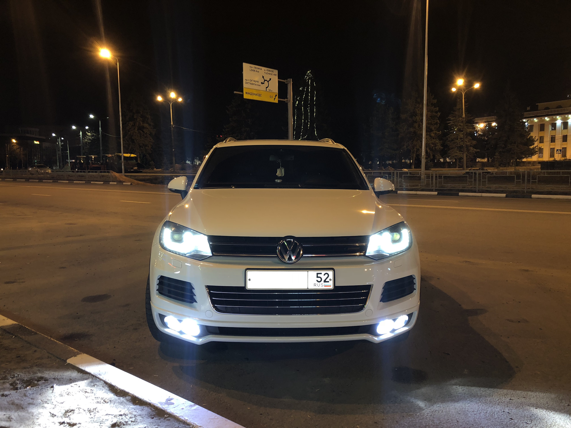 Volkswagen Touareg 2 оптика