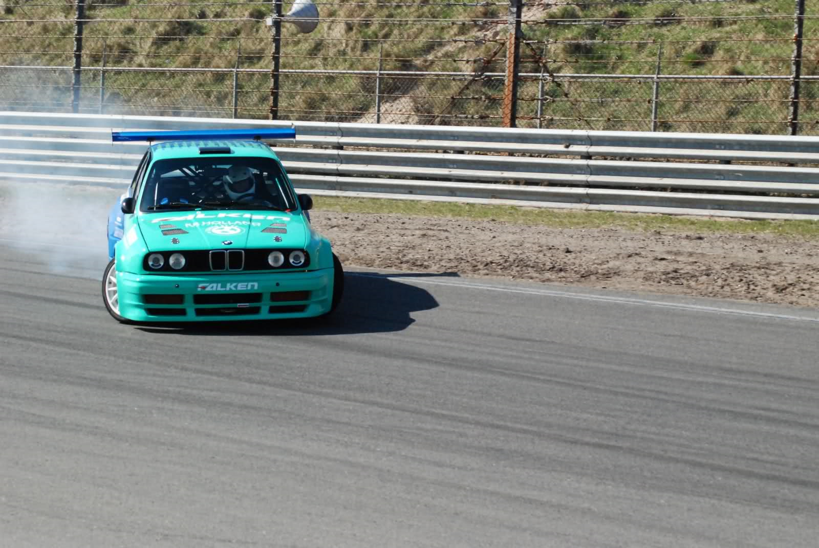 E30 drift. BMW e30 дрифт. БМВ e30 дрифт. BMW e30 Drift stance. БМВ Е 30 корч е30 дрифт.