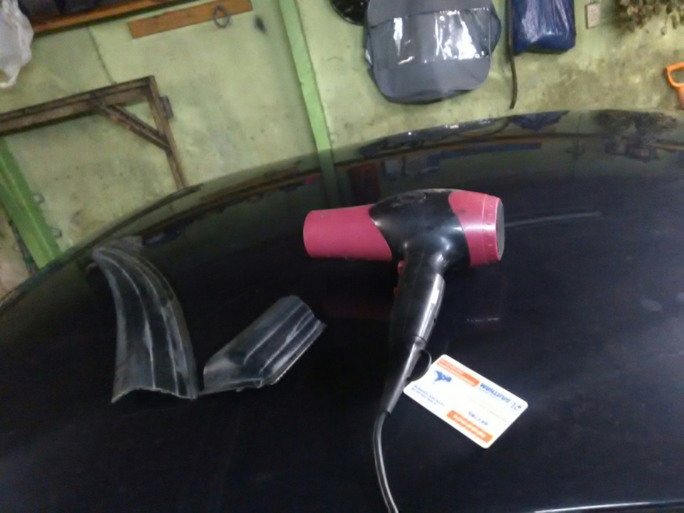 Снял дефлекторы окон — Nissan Almera Classic (B10), 1,6 л, 2006 года ...