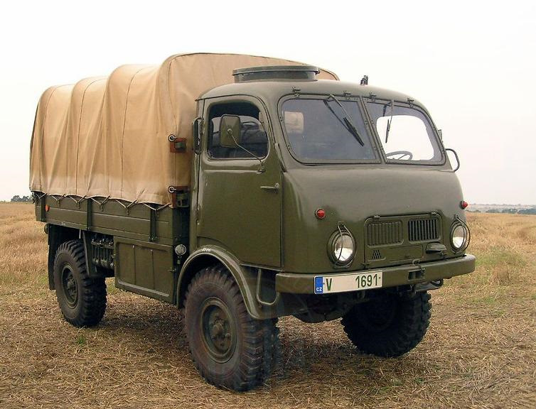 Tatra t805