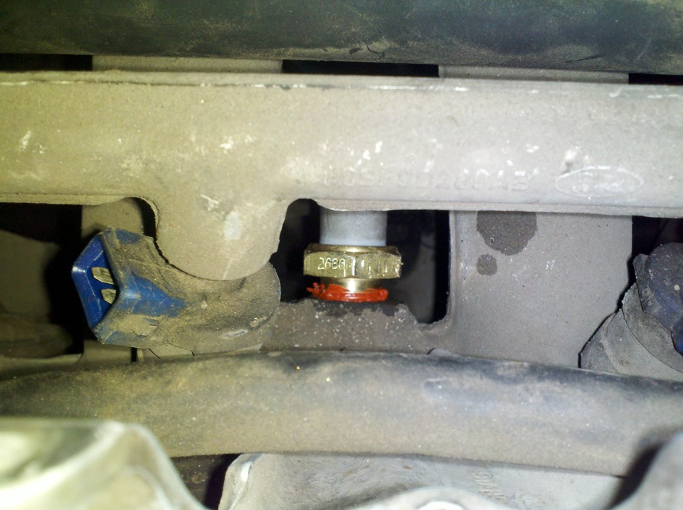 Внештатный подсос во впускном коллекторе, замена датчиков темп. ох ...