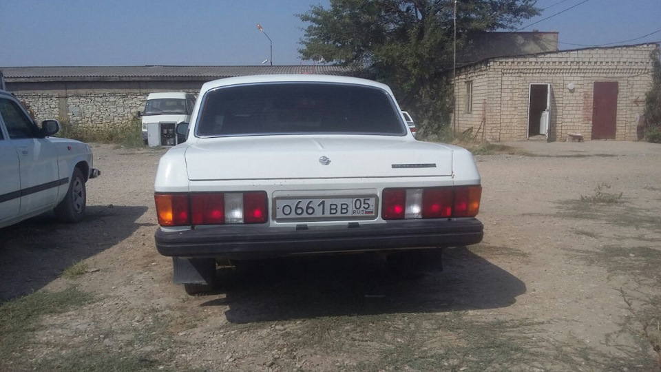 Новые задние фонари — ГАЗ 31029, 2,4 л, 1993 года | запчасти | DRIVE2