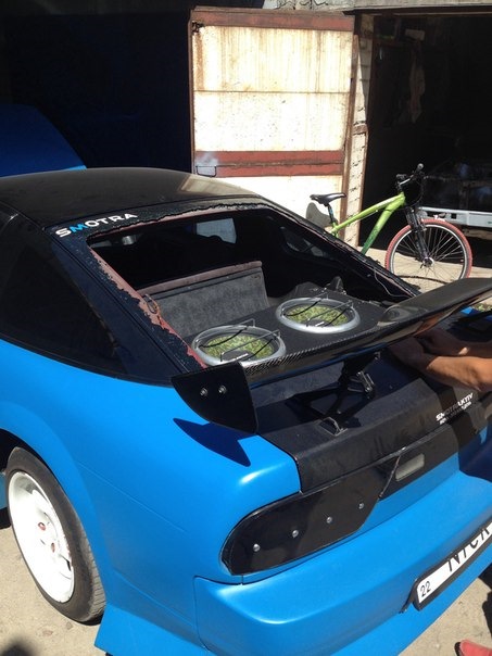 Разбилось заднее стекло — Nissan 200SX (S13), 1,8 л, 1990 года ...